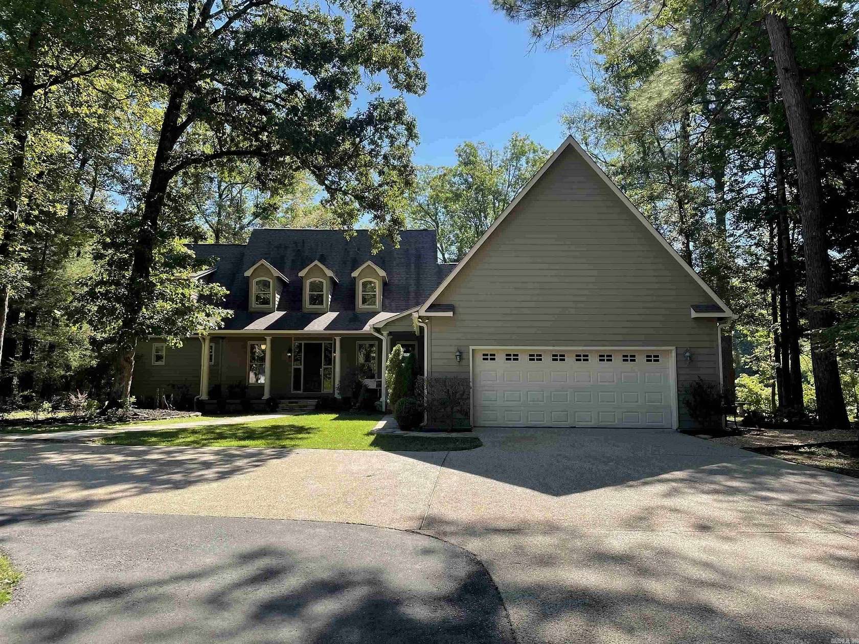 4 Acres of Land with Home for Sale in Pine Bluff, Arkansas
