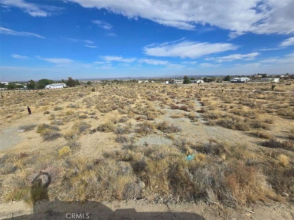 2.4 Acres of Residential Land for Sale in Piñon Hills, California