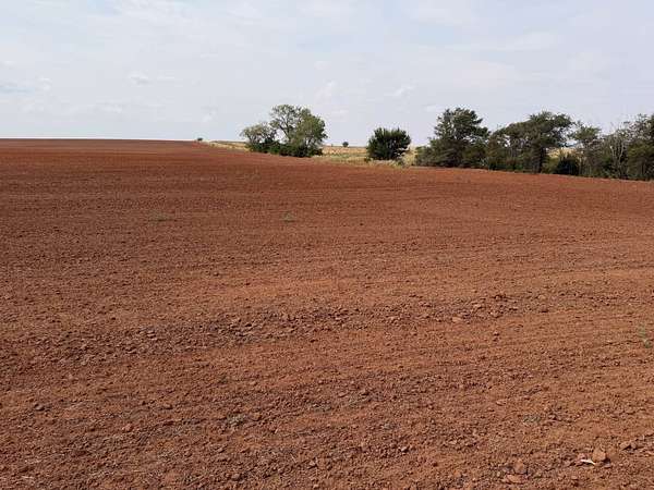 160 Acres of Land for Sale in Waukomis, Oklahoma