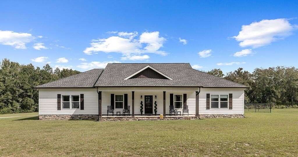 5 Acres of Land with Home for Sale in Dothan, Alabama