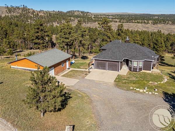 20.7 Acres of Recreational Land with Home for Sale in Columbus, Montana