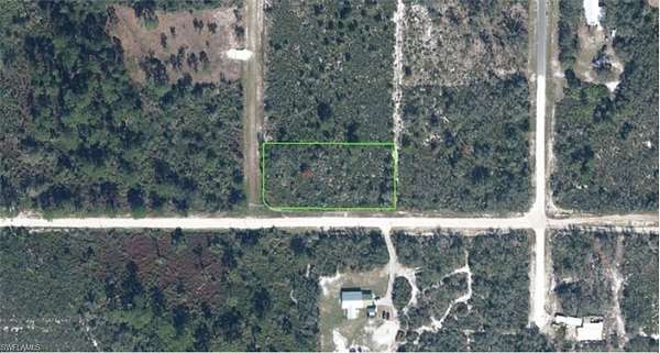 1 Acre of Residential Land for Sale in Avon Park, Florida
