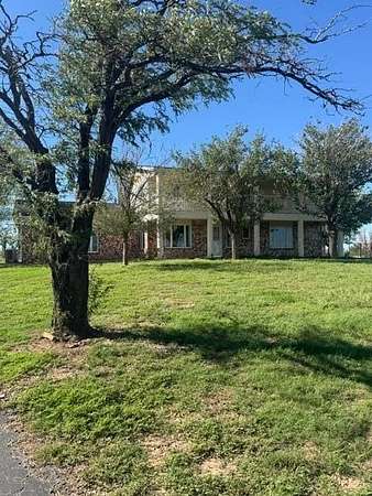 9.38 Acres of Land with Home for Sale in Amarillo, Texas