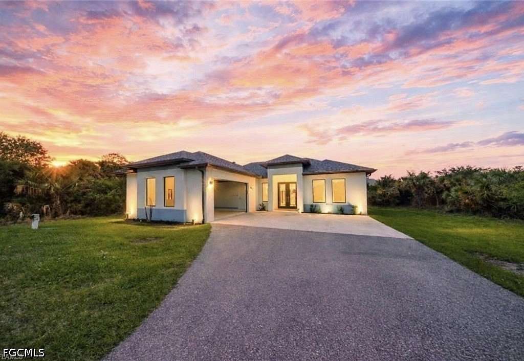 1.59 Acres of Land with Home for Sale in Naples, Florida