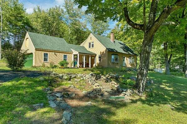 1.87 Acres of Land with Home for Sale in Center Harbor, New Hampshire