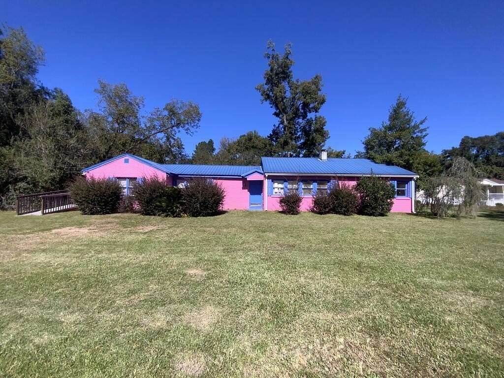2.2 Acres of Land with Home for Sale in Boston, Georgia