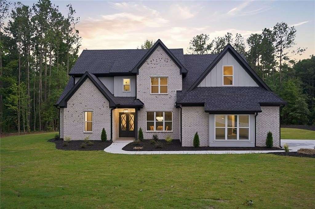 1.58 Acres of Land with Home for Sale in Hull, Georgia