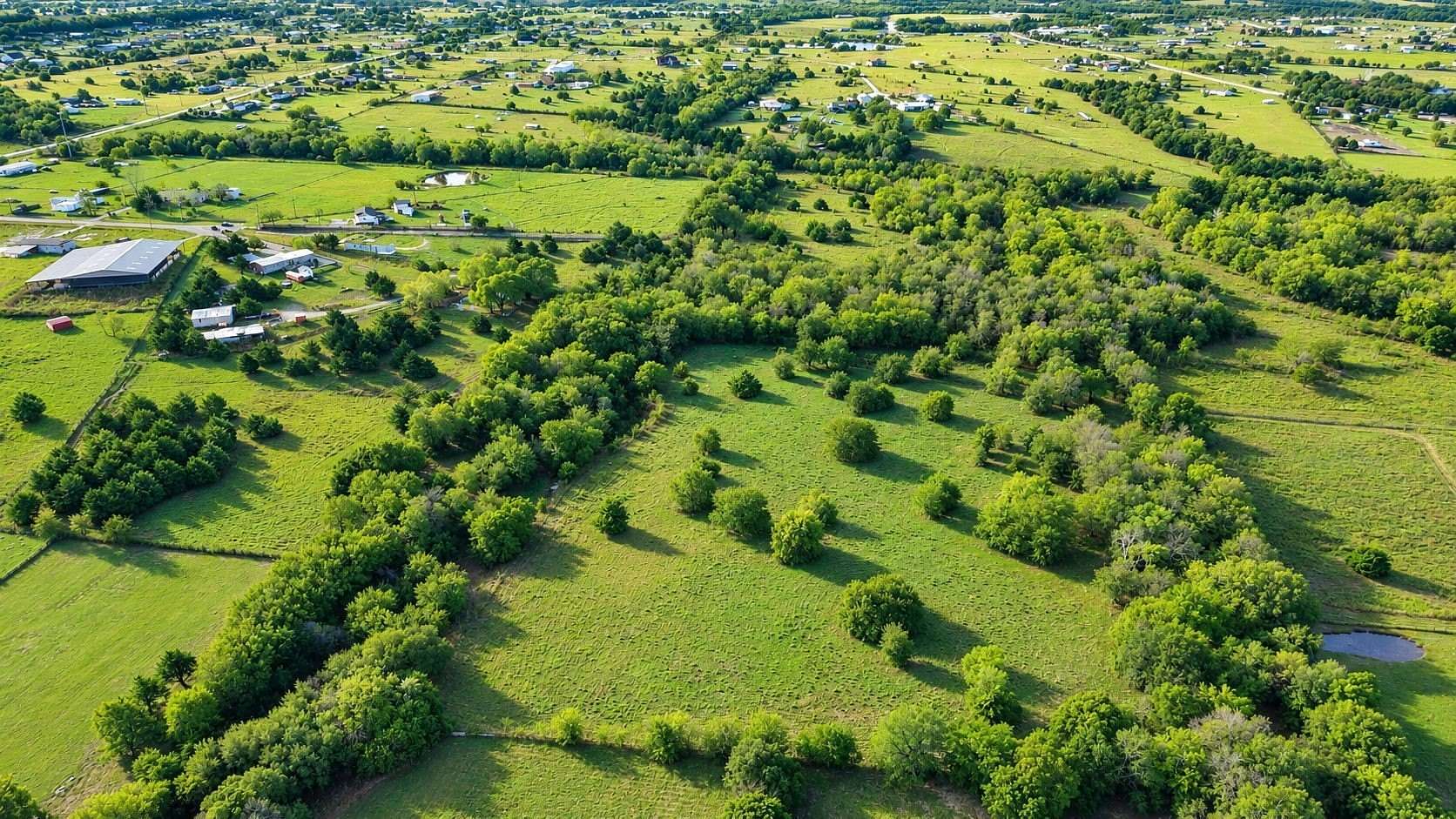 10.3 Acres of Mixed-Use Land for Sale in Nevada, Texas