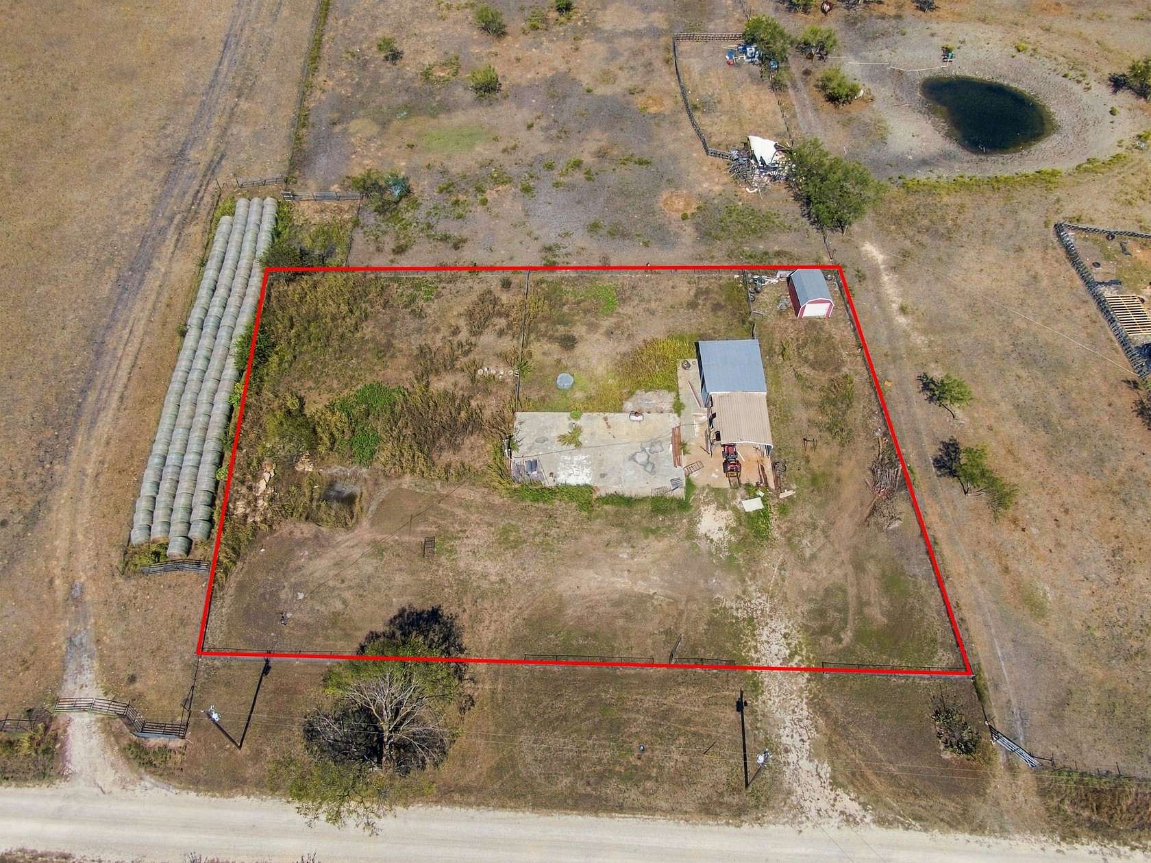 1 Acre of Residential Land for Sale in Barry, Texas