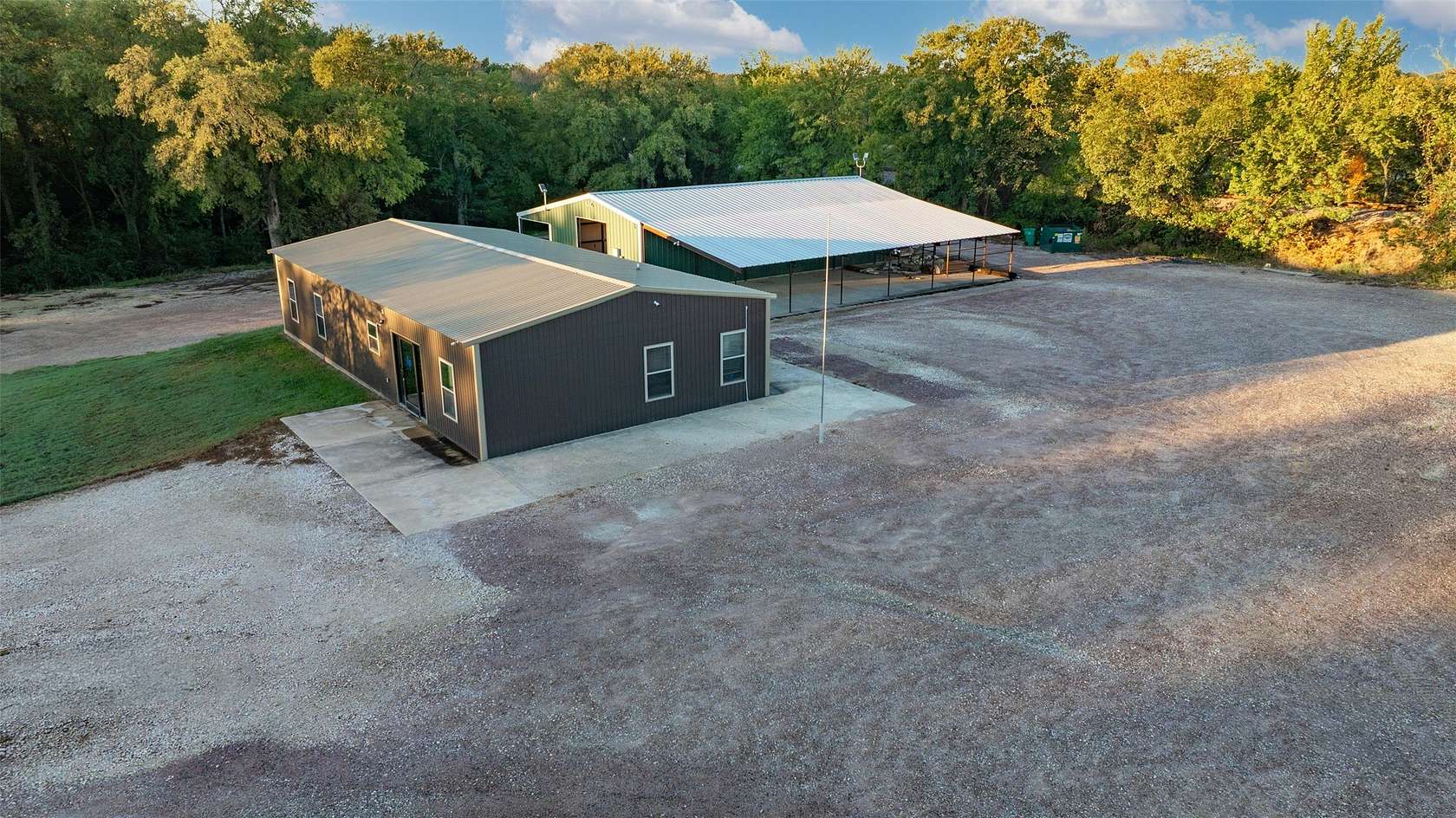 2.19 Acres of Commercial Land for Lease in Collinsville, Texas