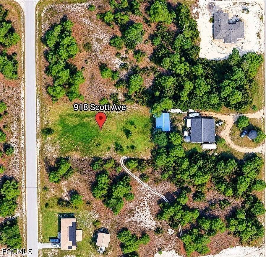 0.5 Acres of Residential Land for Sale in Lehigh Acres, Florida