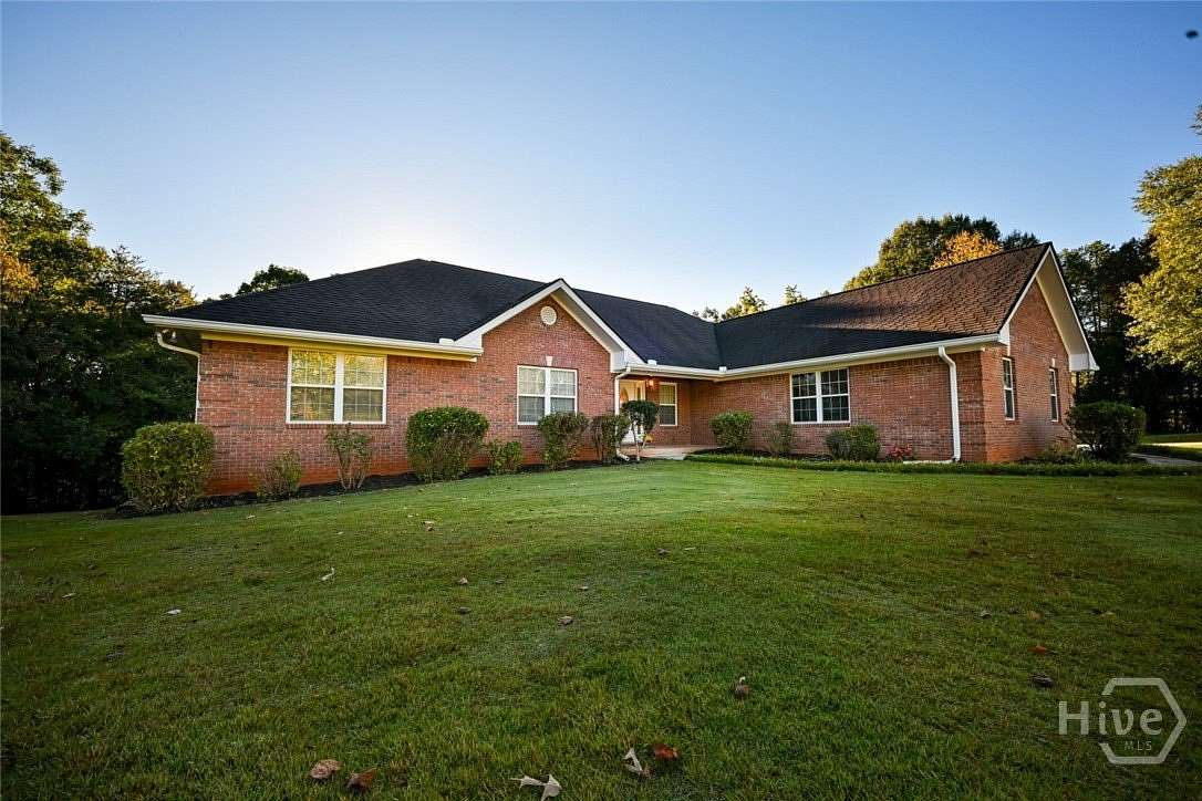 6.89 Acres of Land with Home for Sale in Baldwin, Georgia