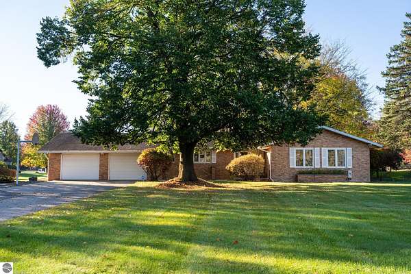 1.76 Acres of Land with Home for Sale in Mount Pleasant, Michigan