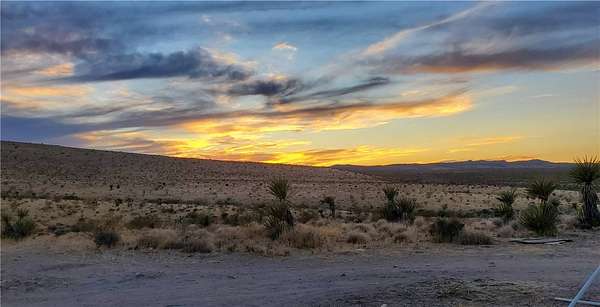10 Acres of Land for Sale in Dolan Springs, Arizona