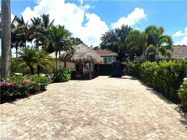0.07 Acres of Land for Sale in Naples, Florida
