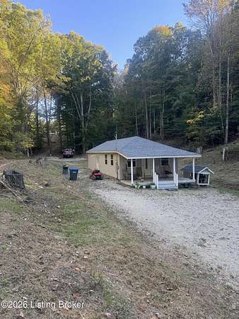 5 Acres of Land with Home for Sale in Louisville, Kentucky