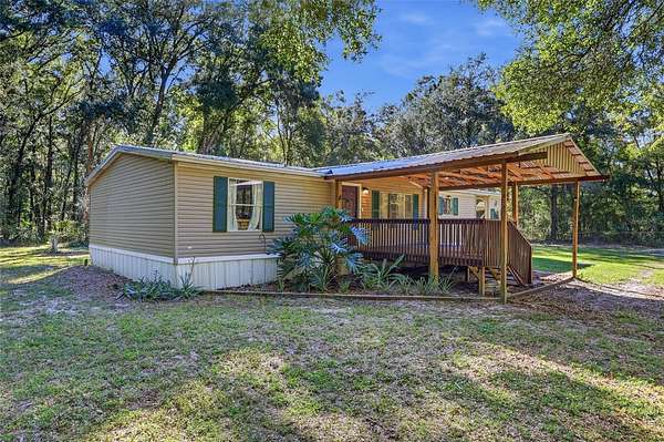 5 Acres of Land with Home for Sale in Trenton, Florida