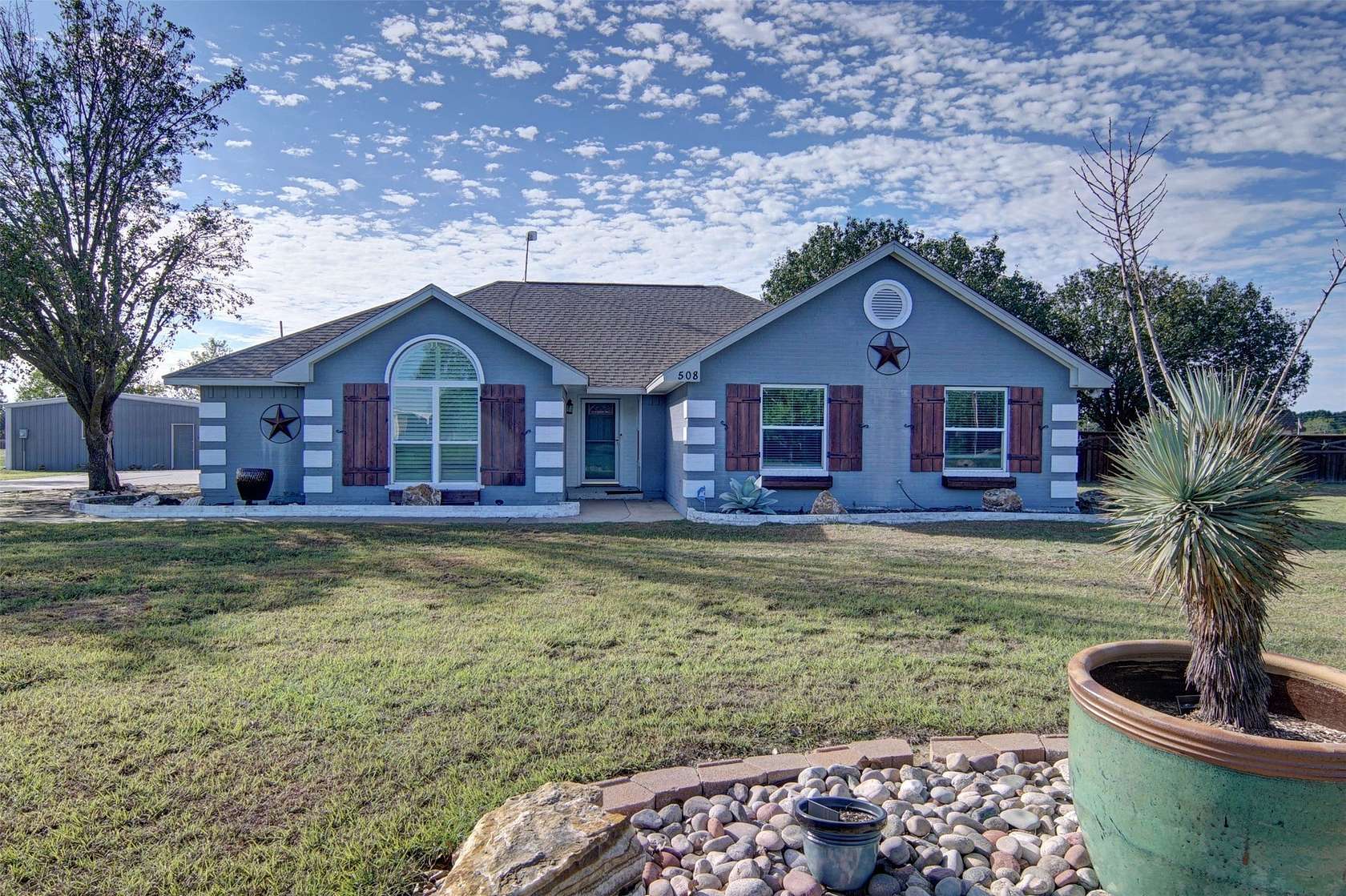 2 Acres of Land with Home for Sale in Waxahachie, Texas