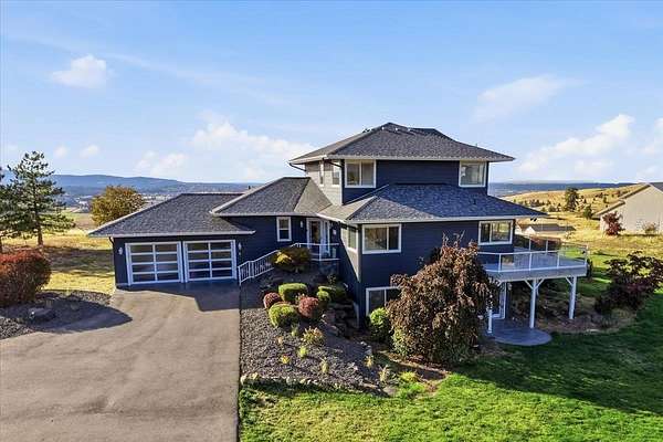 5 Acres of Land with Home for Sale in Liberty Lake, Washington