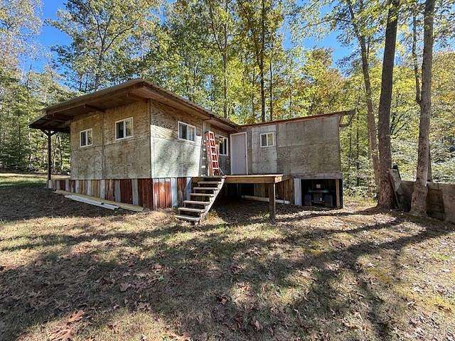 119 Acres of Land with Home for Sale in Bradfordsville, Kentucky