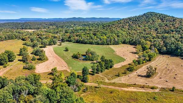 610 Acres of Land for Sale in Cookeville, Tennessee