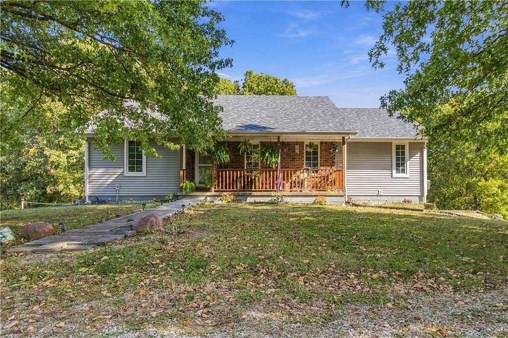 40 Acres of Land with Home for Sale in Leeton, Missouri