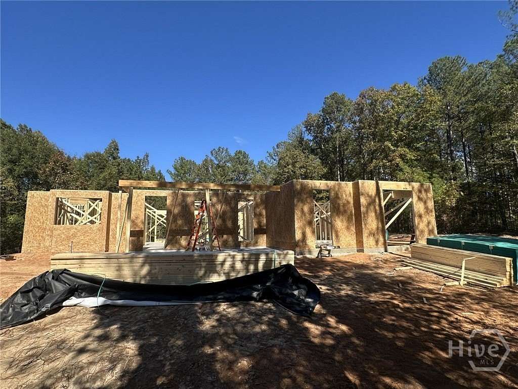 1.5 Acres of Land with Home for Sale in Hull, Georgia
