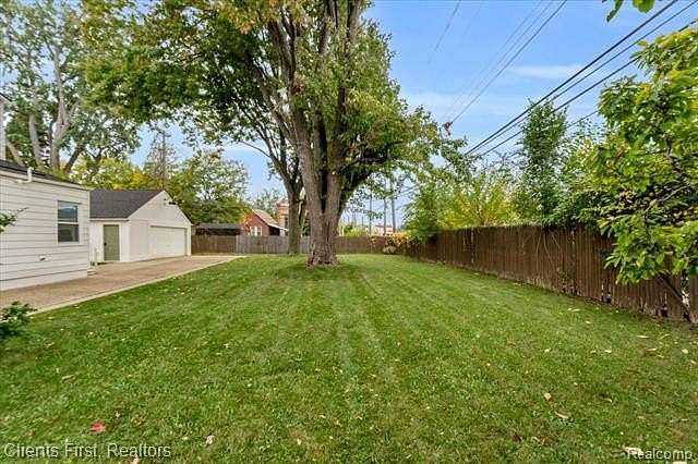 0.1 Acres of Residential Land for Sale in Ferndale, Michigan