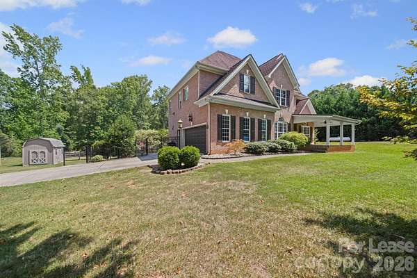 3.5 Acres of Land with Home for Lease in Waxhaw, North Carolina