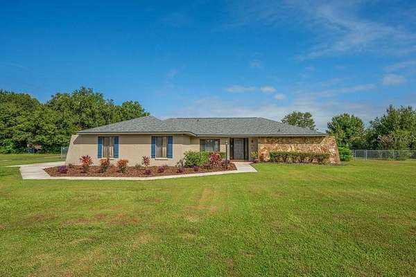 1.8 Acres of Land with Home for Sale in Plant City, Florida