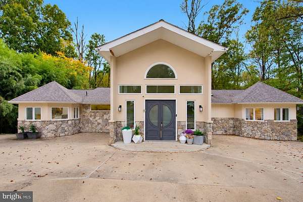 5 Acres of Land with Home for Sale in Great Falls, Virginia