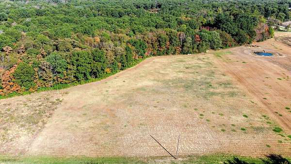 6 Acres of Residential Land for Sale in Lake Village, Indiana