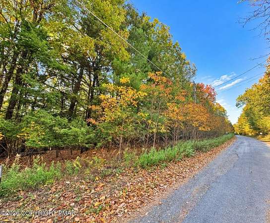 3.56 Acres of Residential Land for Sale in Kunkletown, Pennsylvania