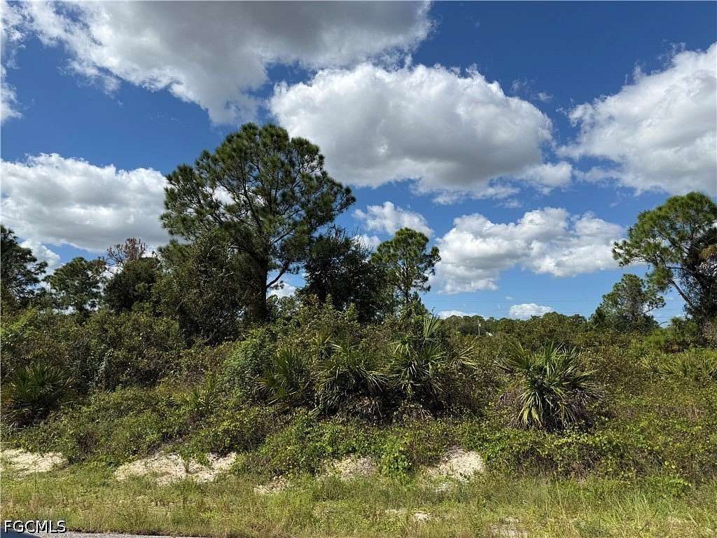 0.5 Acres of Residential Land for Sale in Lehigh Acres, Florida