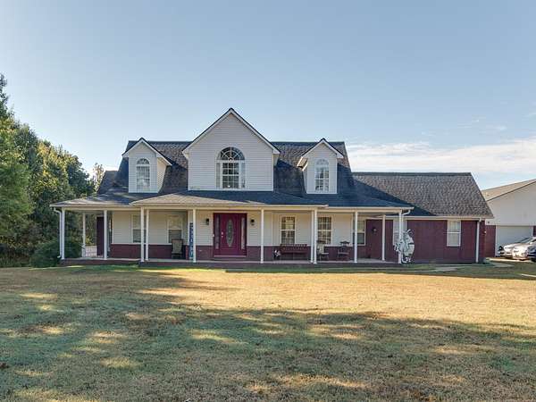 4 Acres of Land with Home for Sale in Millington, Tennessee