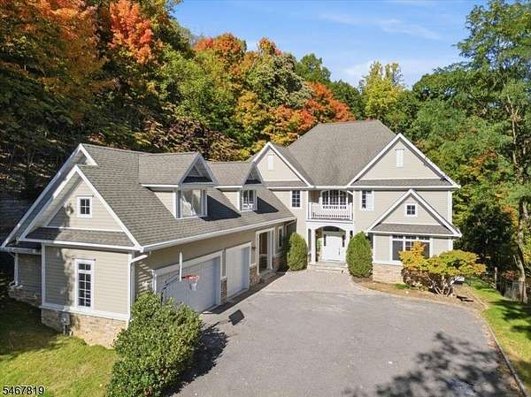 4.63 Acres of Land with Home for Sale in Cedar Grove Township, New Jersey