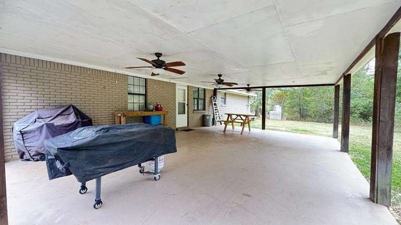 5.5 Acres of Land with Home for Sale in Pontotoc, Mississippi