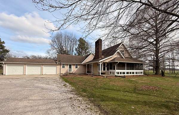 3 Acres of Land with Home for Sale in Olney, Illinois
