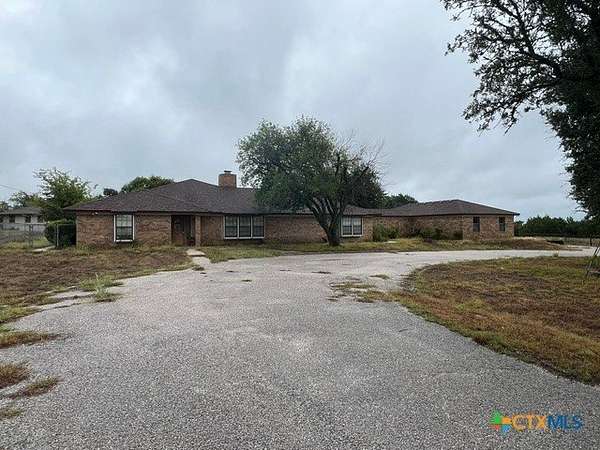 28 Acres of Improved Land for Sale in Copperas Cove, Texas