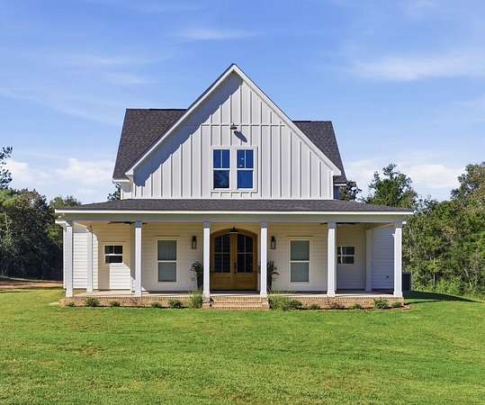 11 Acres of Land with Home for Sale in Carriere, Mississippi