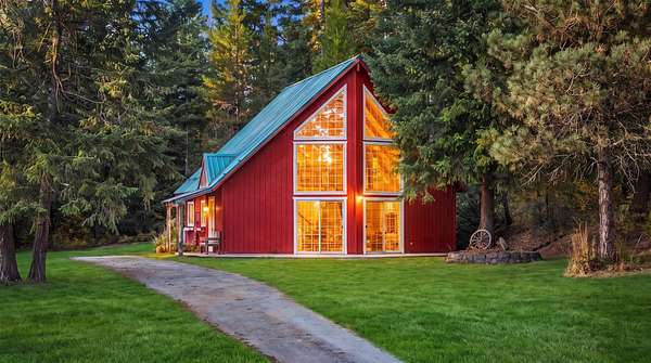 1.8 Acres of Land with Home for Sale in Clayton, Washington