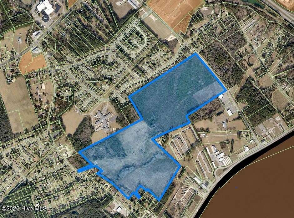 125 Acres of Land for Sale in Jacksonville, North Carolina