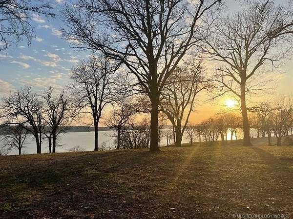 1 Acre of Residential Land for Sale in Eufaula, Oklahoma