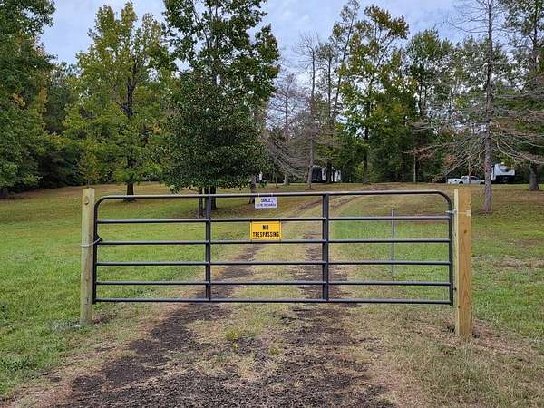 5 Acres of Residential Land for Sale in Burkeville, Texas