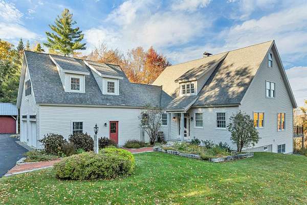 1.5 Acres of Land with Home for Sale in Campton Town, New Hampshire