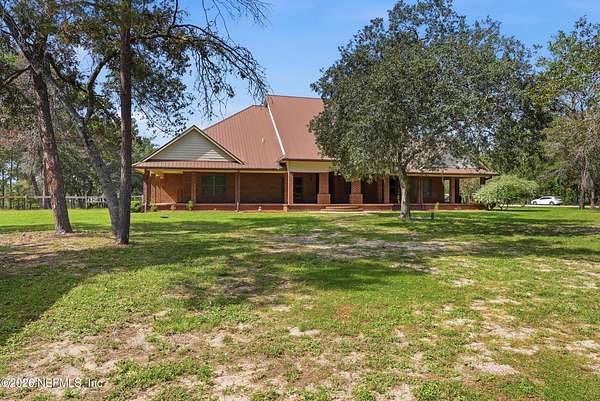 9 Acres of Land with Home for Sale in Keystone Heights, Florida