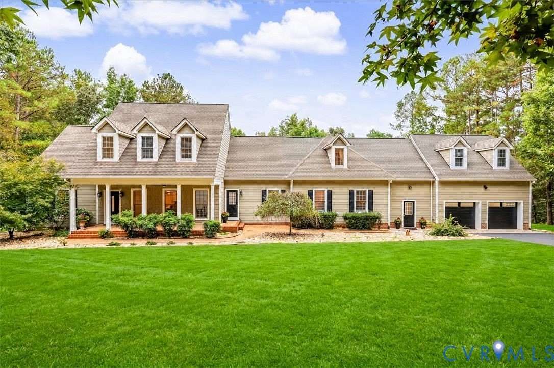 9.48 Acres of Land with Home for Sale in New Kent, Virginia