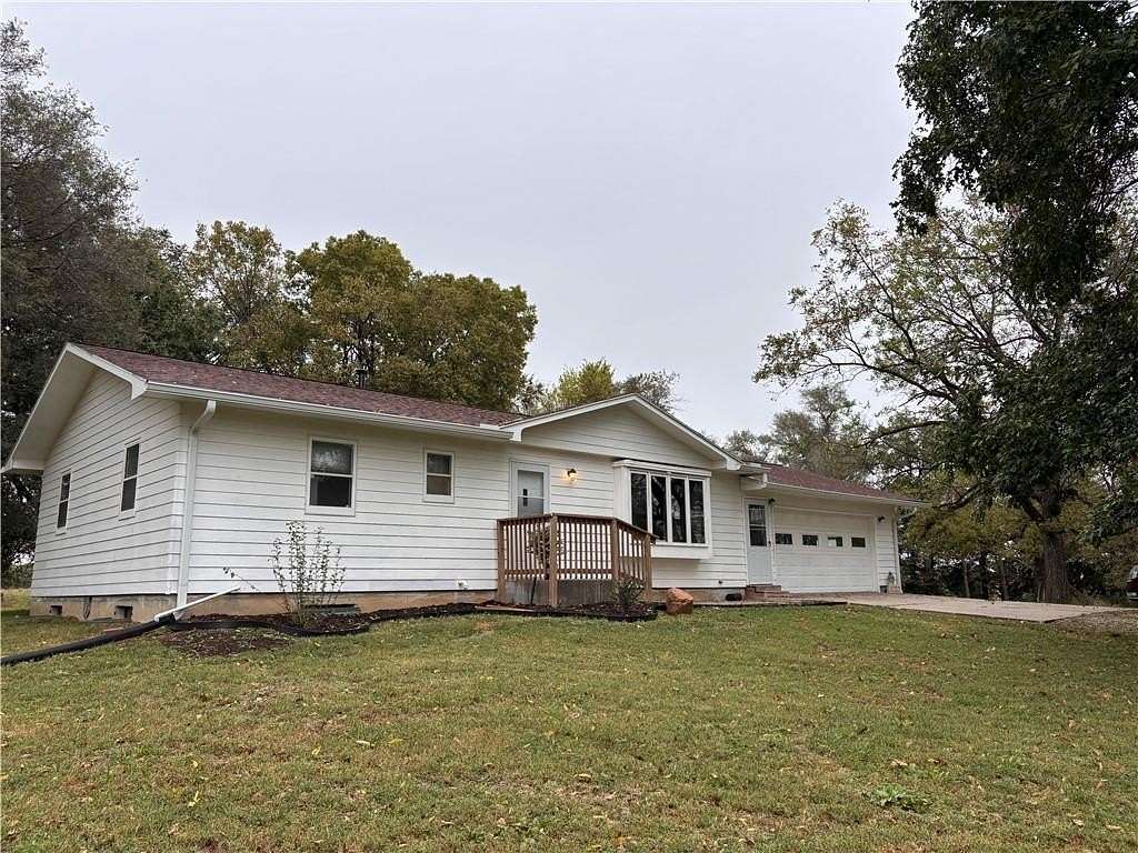 4.15 Acres of Land with Home for Sale in Valley Falls, Kansas