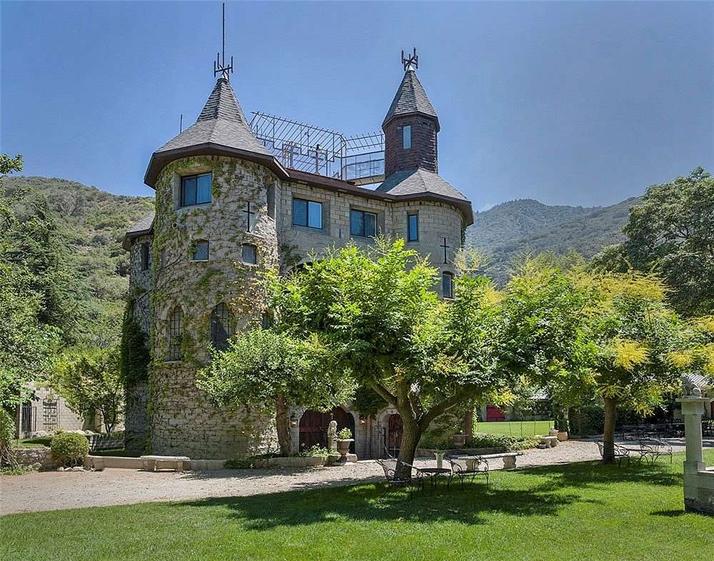 6.73 Acres of Land with Home for Sale in Yucaipa, California