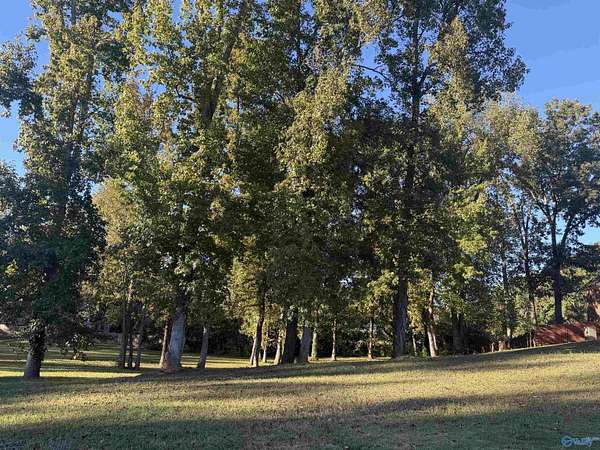 0.44 Acres of Land for Sale in Scottsboro, Alabama